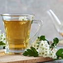 El espino blanco puede mejorar la circulación de las piernas.