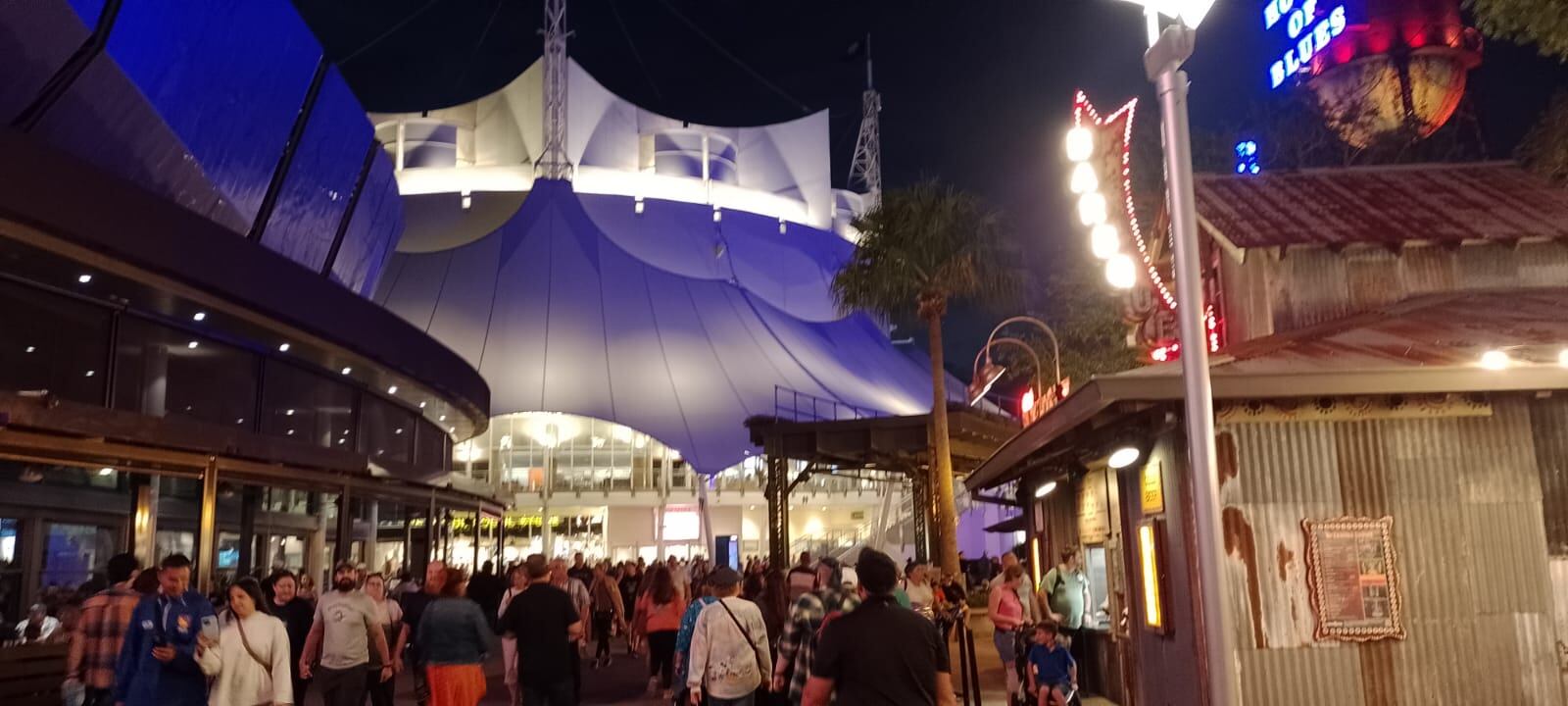 Paseo de Disney Sprints en Orlando Florida.