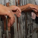 Pese a que fue construida la cárcel de máxima seguridad de Jamundí, las autoridades no han podido resolver el problema de hacinamiento en el centro penitenciario de Villahermosa de Cali.