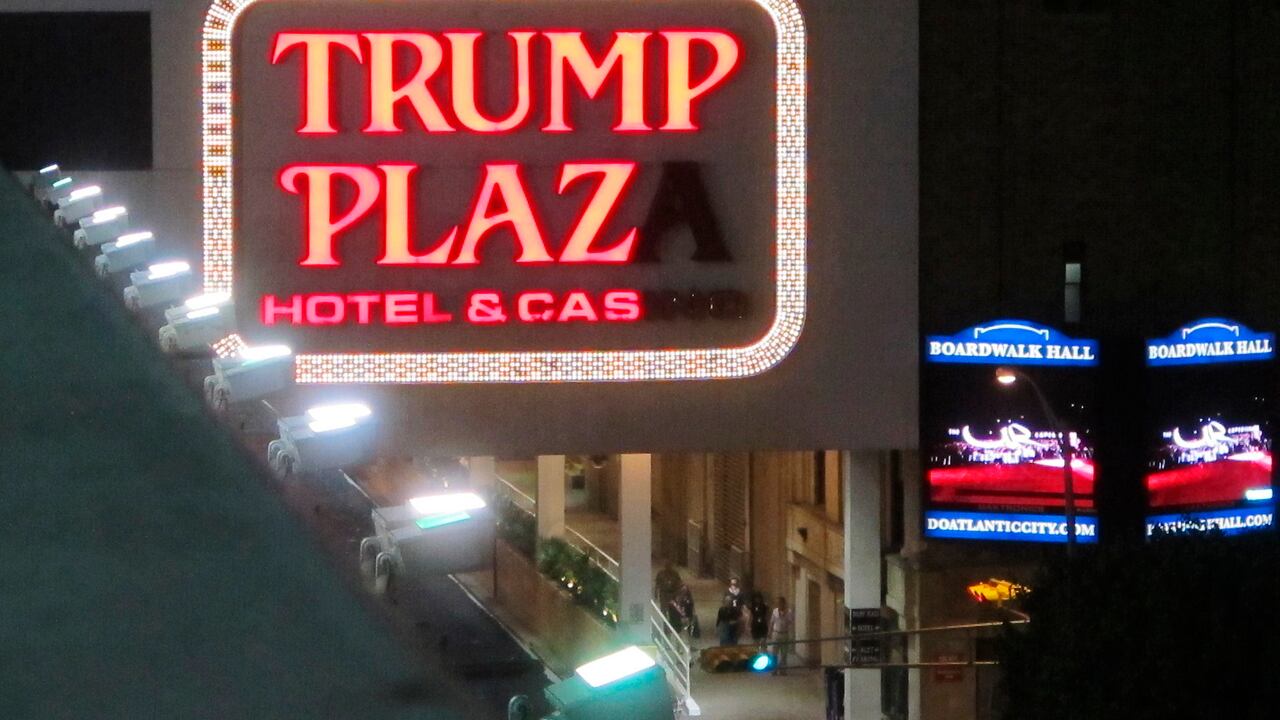 Trum Plaza en Atlantic City. (AP Photo/Wayne Parry)