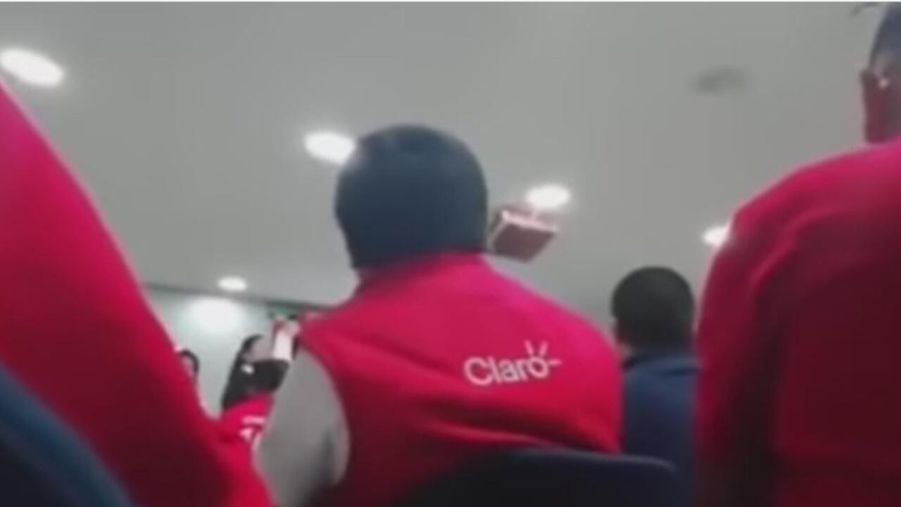 Filtran video en el que una agente comercial de Claro maltrata verbalmente a los empleados, ¿qué dice la empresa?