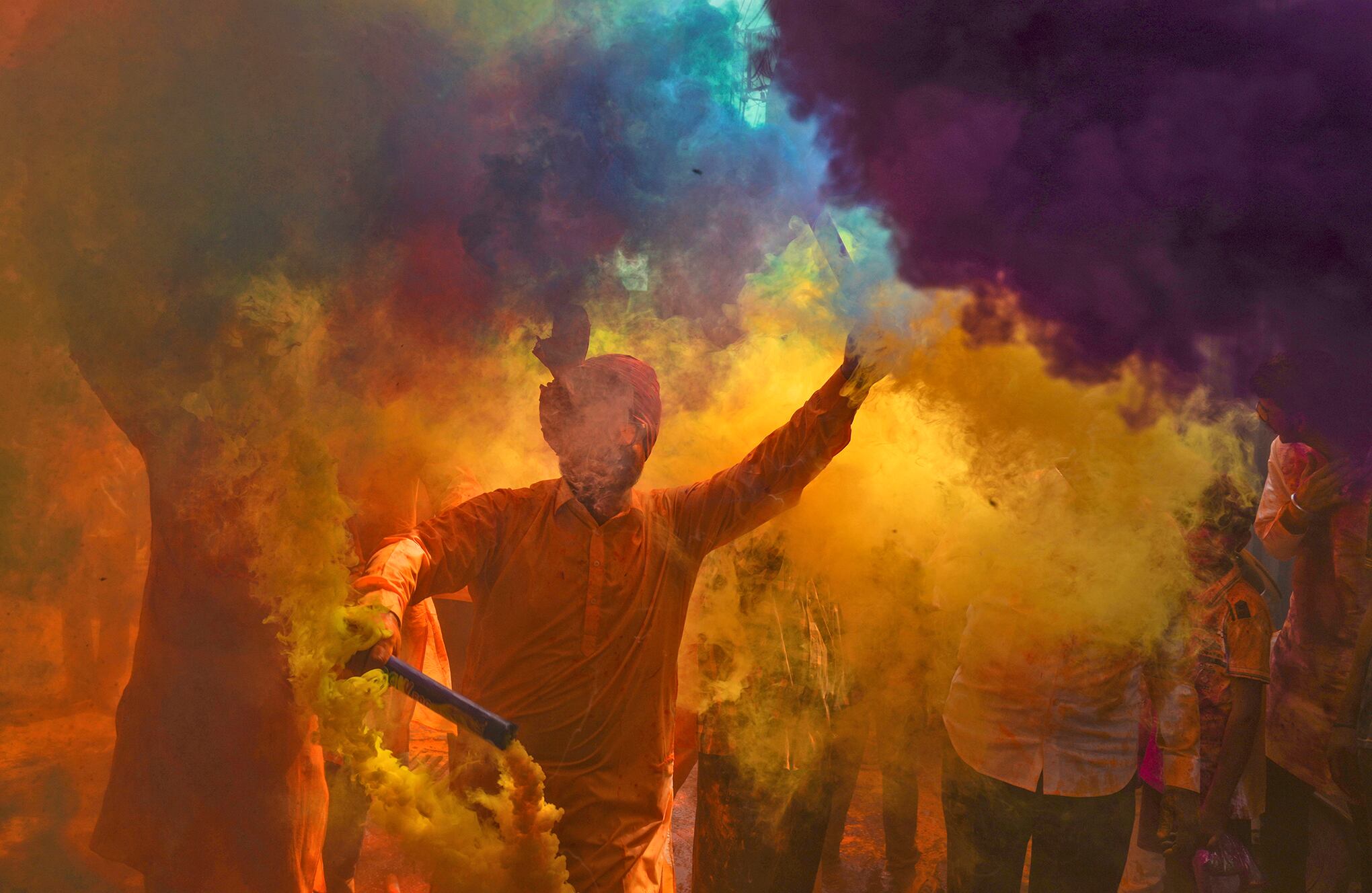 En imágenes : los colores del festival Holi en India