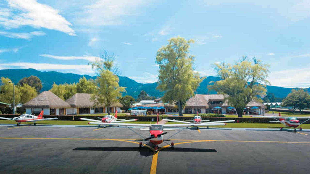 El Aeroclub cuenta con 161 alumnos que aprenden a volar en entrenadores estáticos y simuladores de alta tecnología.