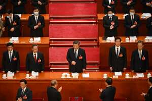 El presidente Xi Jinping denunció lo que llamó la “represión” de Occidente a China, tras admitir que ha generado “severos desafíos” al gigante asiático. (Photo by Greg Baker / AFP)