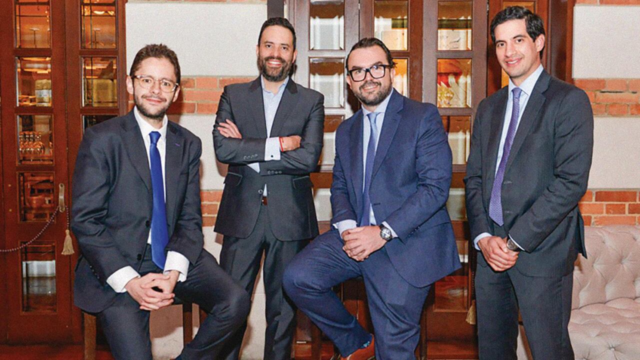 Especial Abogados, Rincon y Castro Abogados