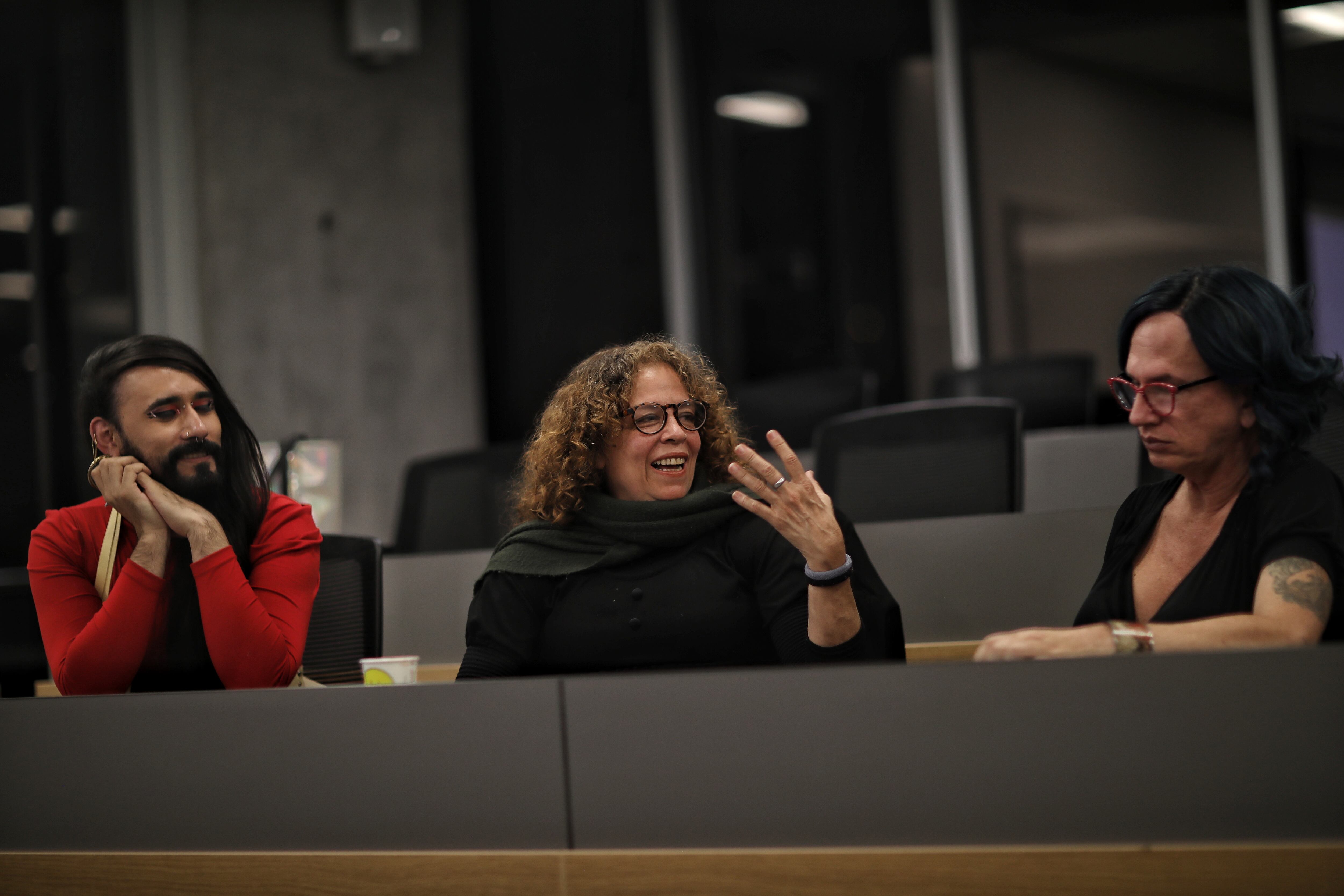 En márgenes: mujer y territorio en la obra de Argelia Bravo