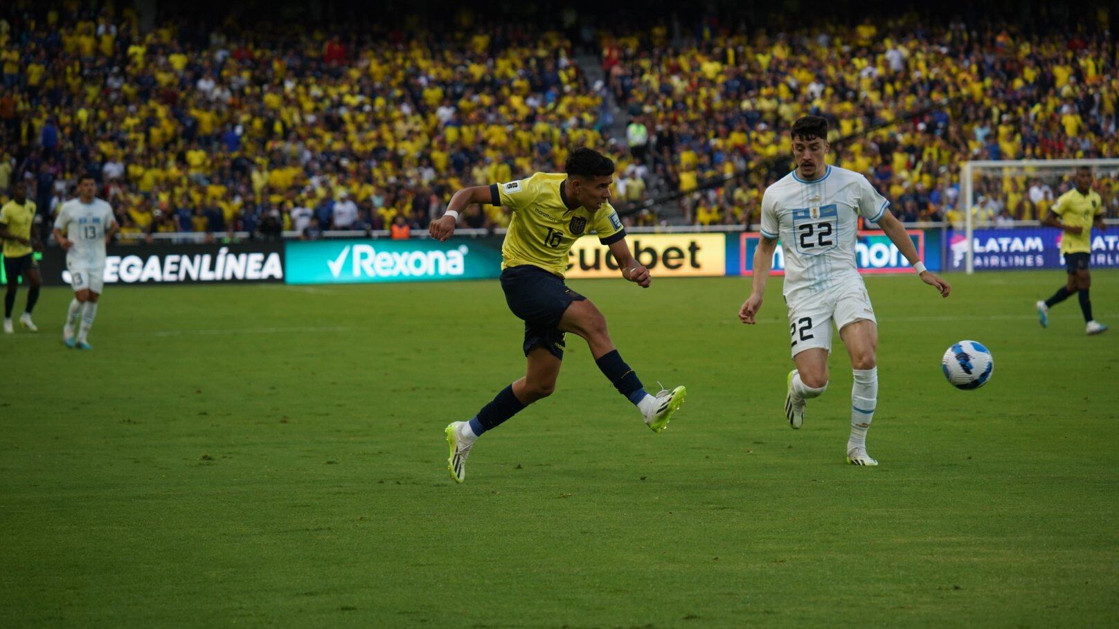 Kendry Páez, con 16 años, ya está contratado por el Chelsea de Inglaterra.