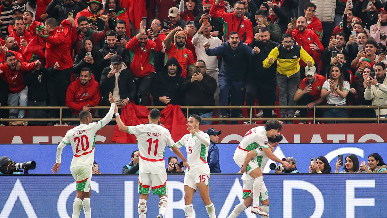 Marruecos celebra el gol de Brahim Díaz.
