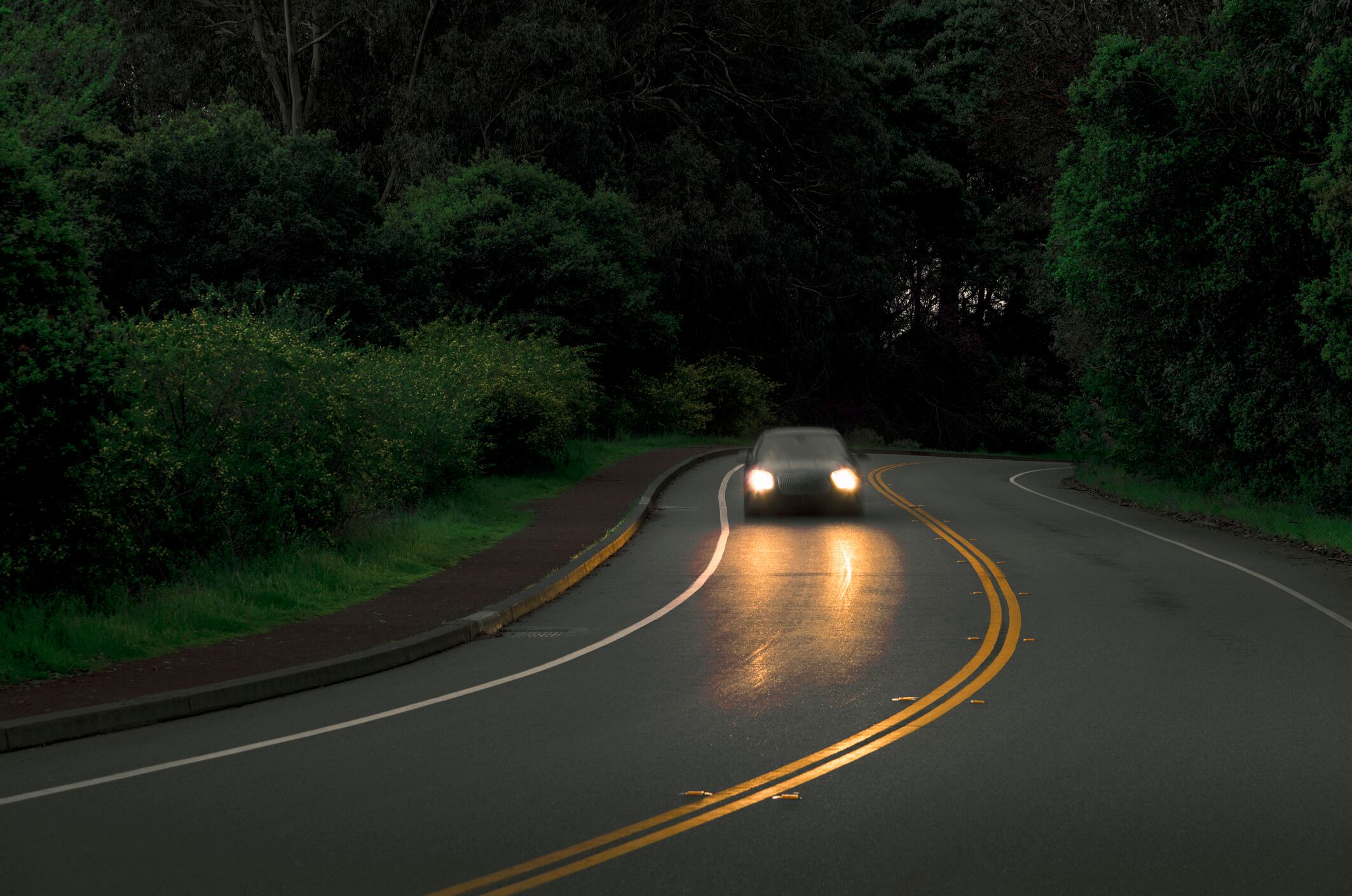 Las temperaturas extremas pueden afectar la duración de las luces delanteras