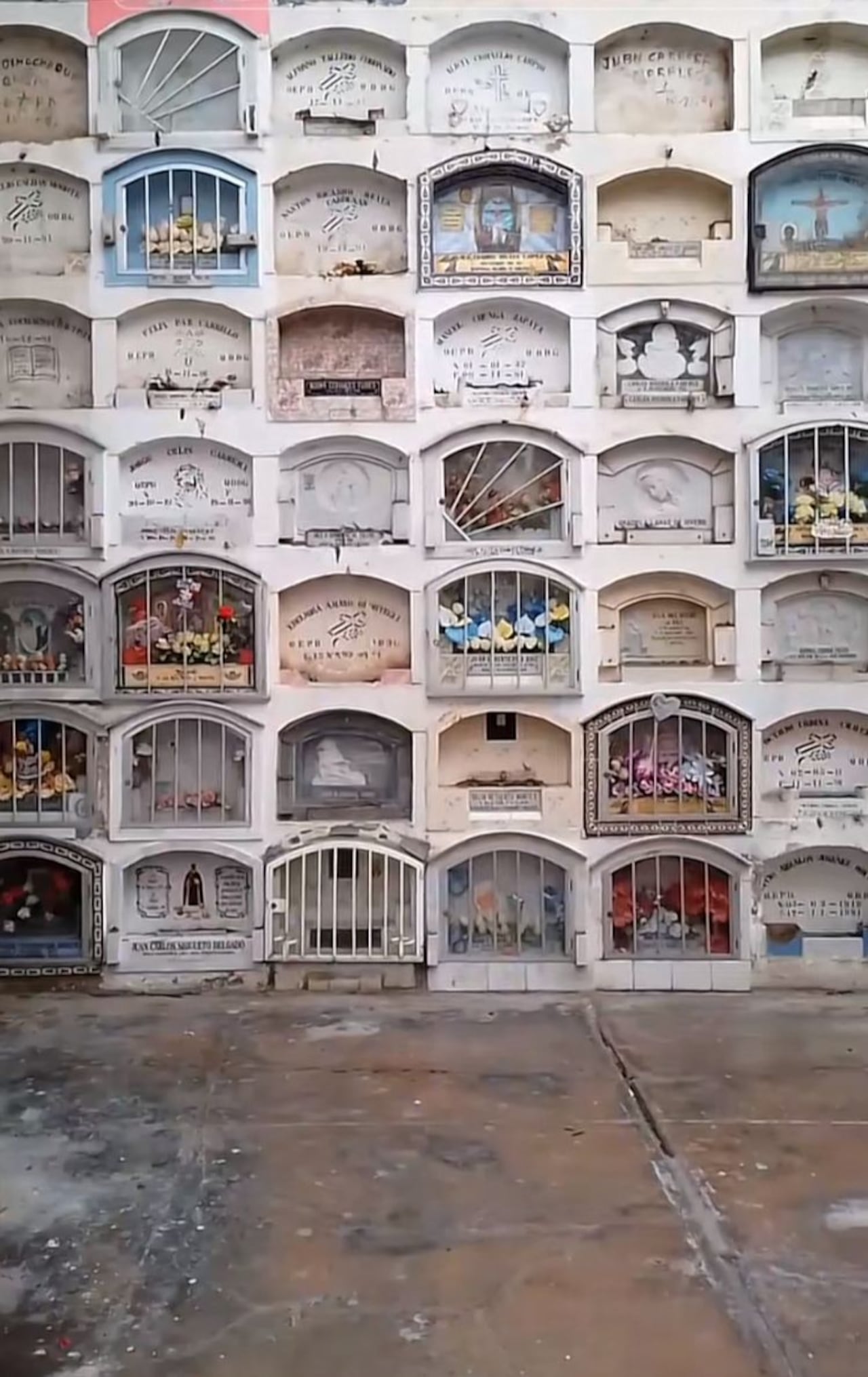 Cementerio, Perú