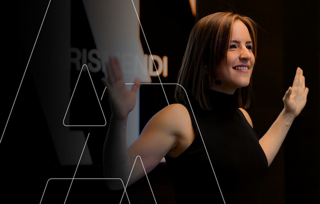 Conferencista y autora del libro Líder Irreverente.