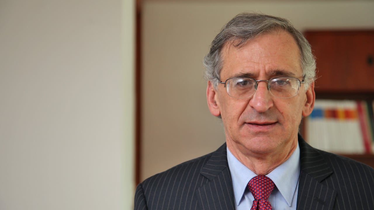 El economista y exdirector del Dane, Jorge Bustamante, anunció que será candidato al Senado.
FOTO ALEJANDRO ACOSTA-REVISTA DINERO