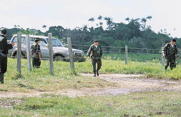 Durante los diálogos del Caguán, el 'Mono Jojoy' lucía como un hombre fuerte, tropero y con poder de mando sobre los guerrilleros. 