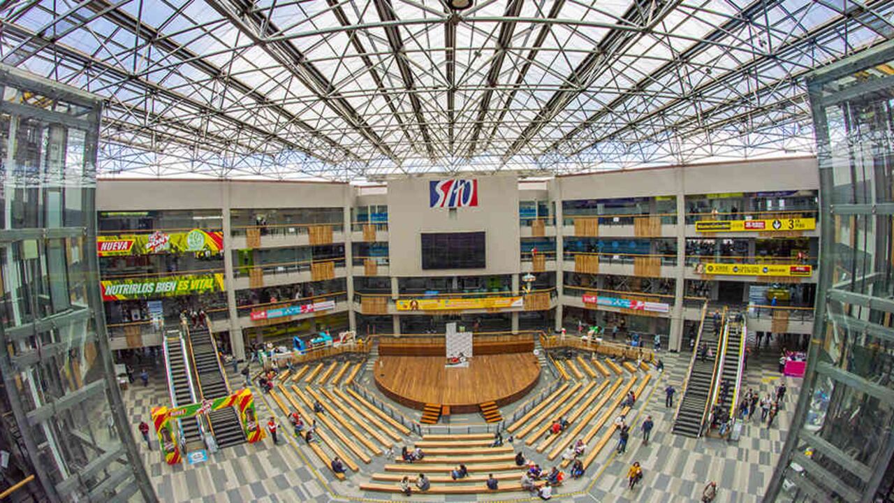 Centro comercial en Bogotá - Foto de referencia