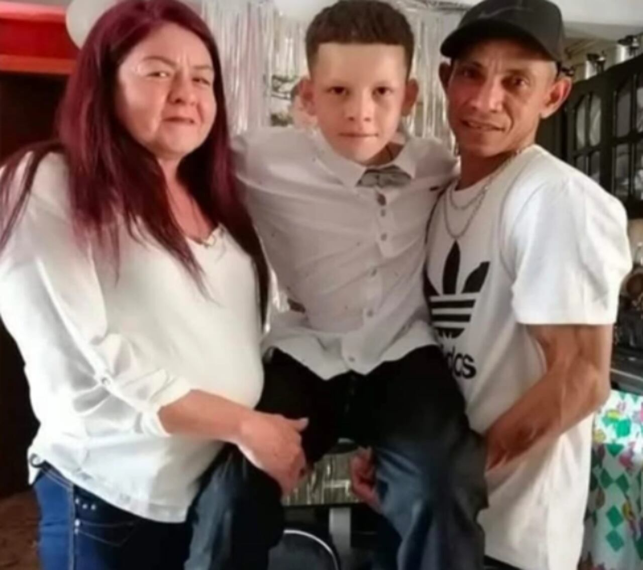 María Georgina Hernández, su sobrino Juan David, y su esposo Agustín Ortiz, los tres murieron en la tragedia de la vereda Granizal, en Bello.