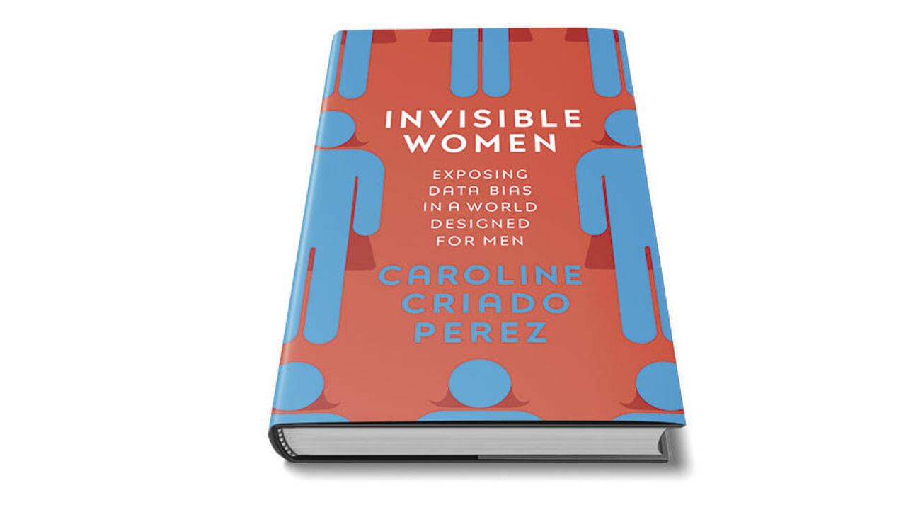 Sheryl Sandberg, vicepresidenta de Google, encontró en Invisible Women que los entornos laborales estaban diseñados masculinamente.