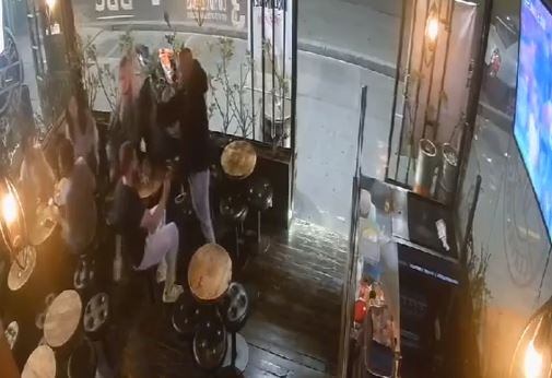 Robo a mano armada en cervecería en Bogotá