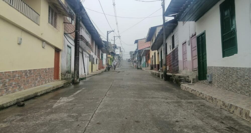 Confinamiento impuesto por el Clan del Oriente en el municipio de Argelia, Antioquia.