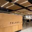 Estas iniciativas incluyen la revisión y simplificación de las estructuras en todas las unidades de negocios y países donde operamos.