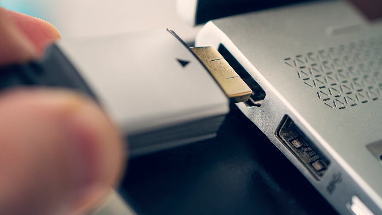 pequeño dispositivo llamado HDMI fantasma ha comenzado a ganar protagonismo en el ámbito tecnológico.