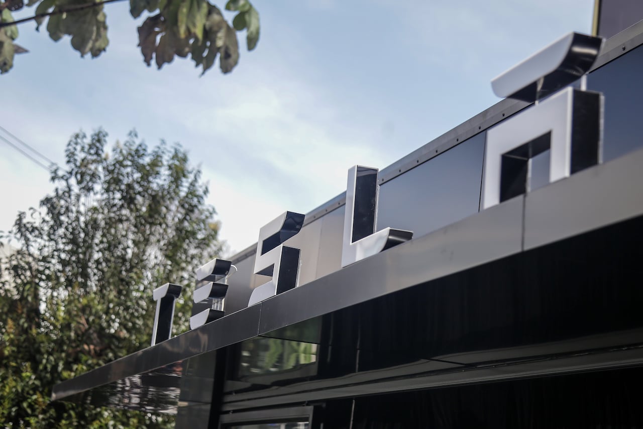 La marca de vehículos Tesla anunció su llegada a Colombia.