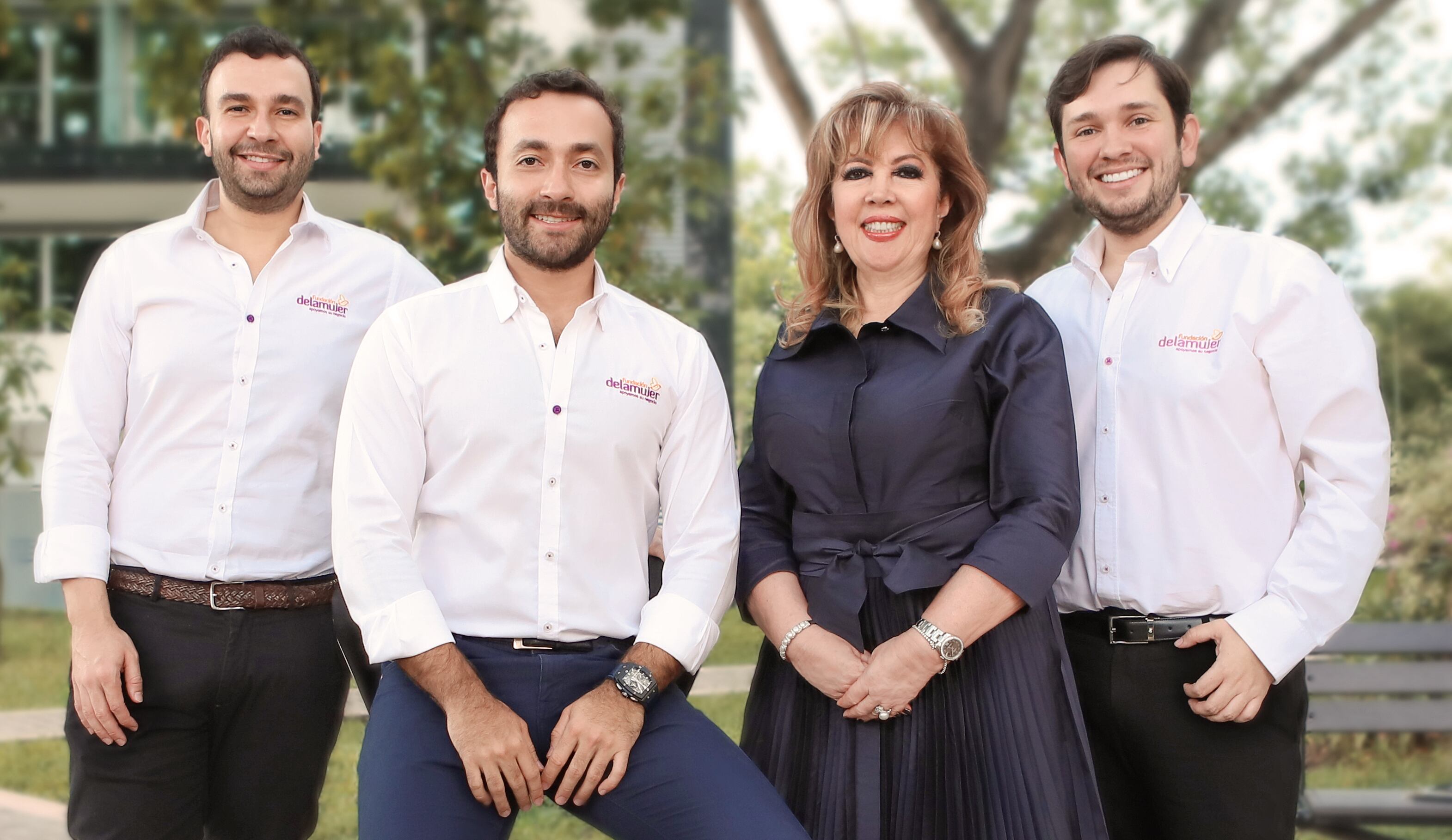 Teresa Eugenia Prada González, pionera y voz líder de las microfinanzas, trabaja con sus hijos para hacer realidad los sueños de las mujeres colombianas.