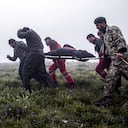 Así trabajaron los cuerpos de rescate (Photo by Azin Haghighi / Moj News Agency/Anadolu via Getty Images)