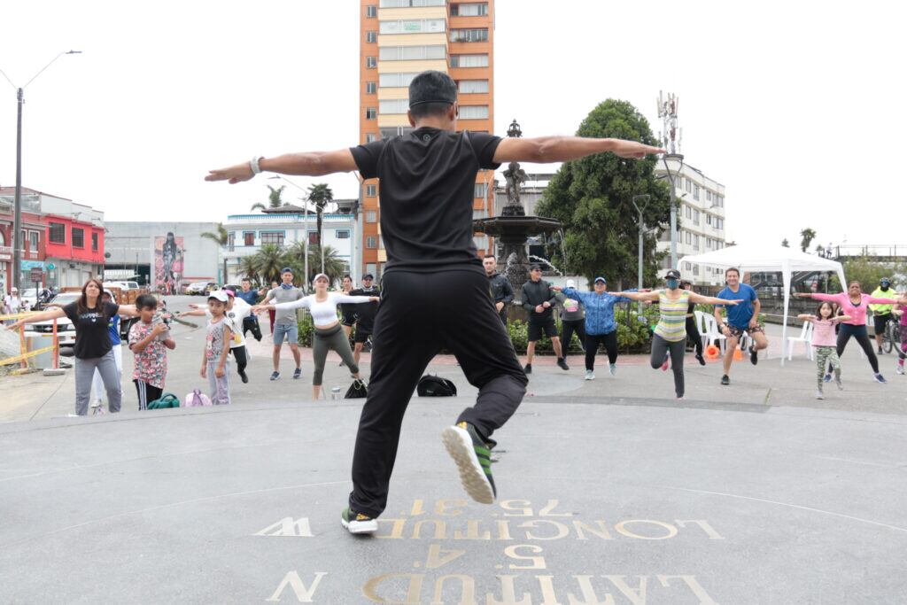 Por la ciclovía en Manizales se realizan diferentes cierres viales