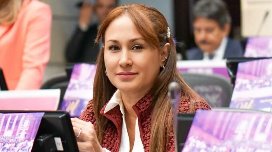 Senadora Berenice Bedoya