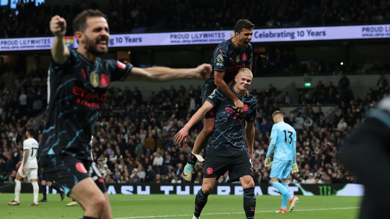 Manchester City está a una victoria de conquistar la Premier League