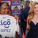 El técnico colombiano se comparó con la cantante.