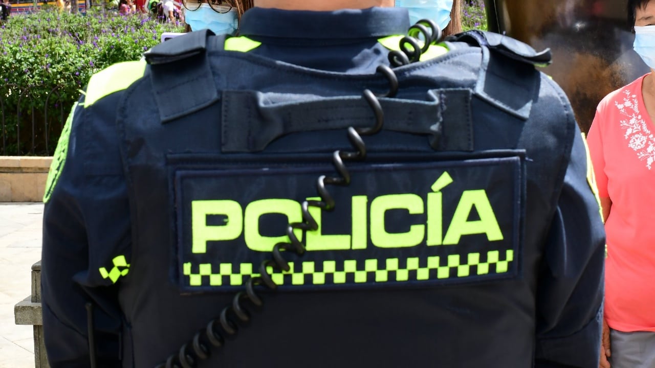 Uniforme de la Policía Nacional