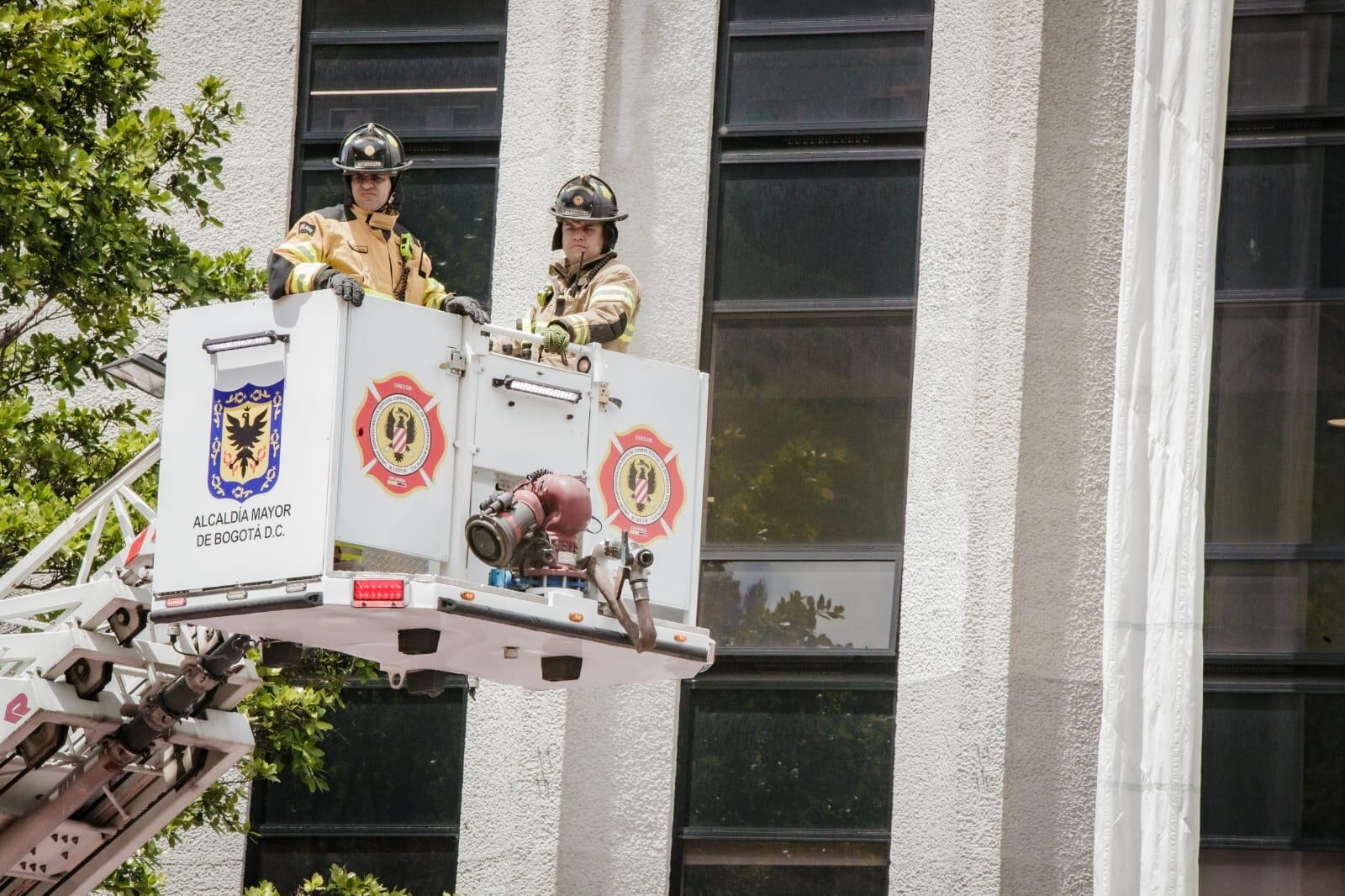Simulacro de incendio en la Torre Colpatria.