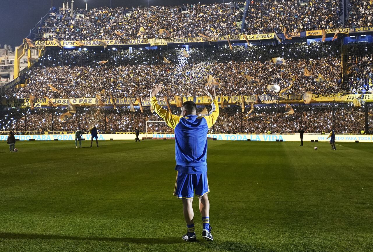 La Bombonera estuvo a reventar para la despedida de su ídolo.