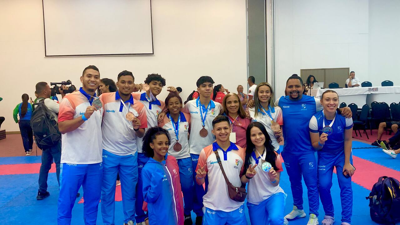 Karatecas atlanticenses en San Andrés