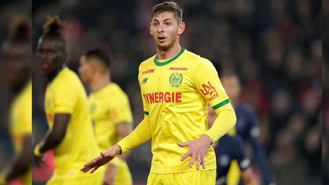 “Así que nada muchachos, estoy acá arriba del avión que parece que se está por caer a pedazos" Foto: Jeroen Meuwsen/Soccrates/Getty Images Sport