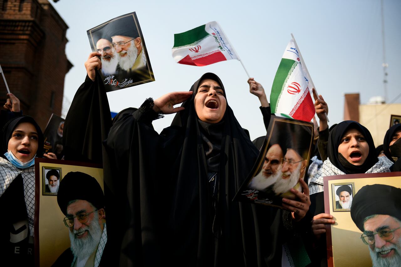 Irán