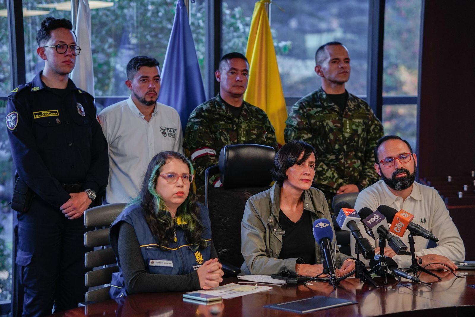 Autoridades ambientales, de minas y energía y de gestión de riesgos hicieron un PMU para evaluar la situación de los embalses.