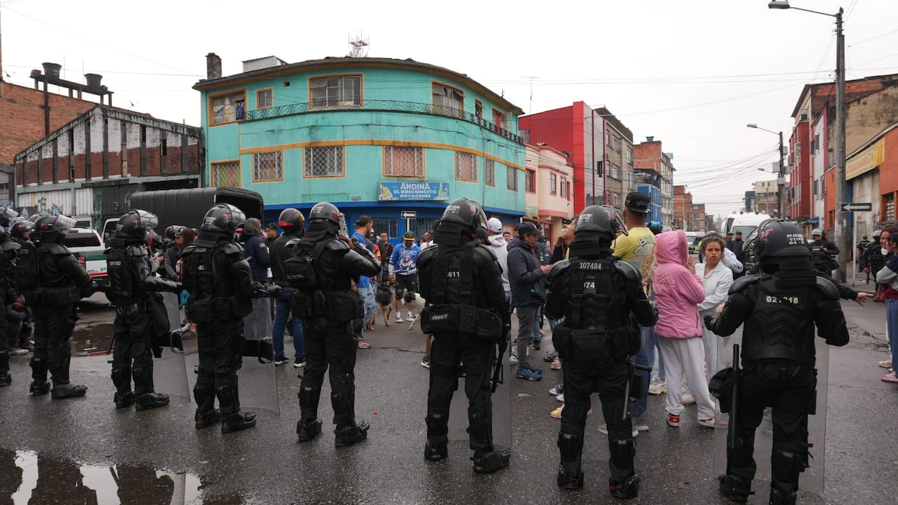La Policía Metropolitana de Bogotá realizó operativo en Santa Fe