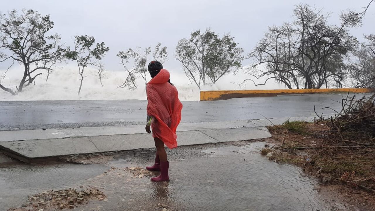 Las devastadoras imágenes que dejó Iota en su paso por San Andrés