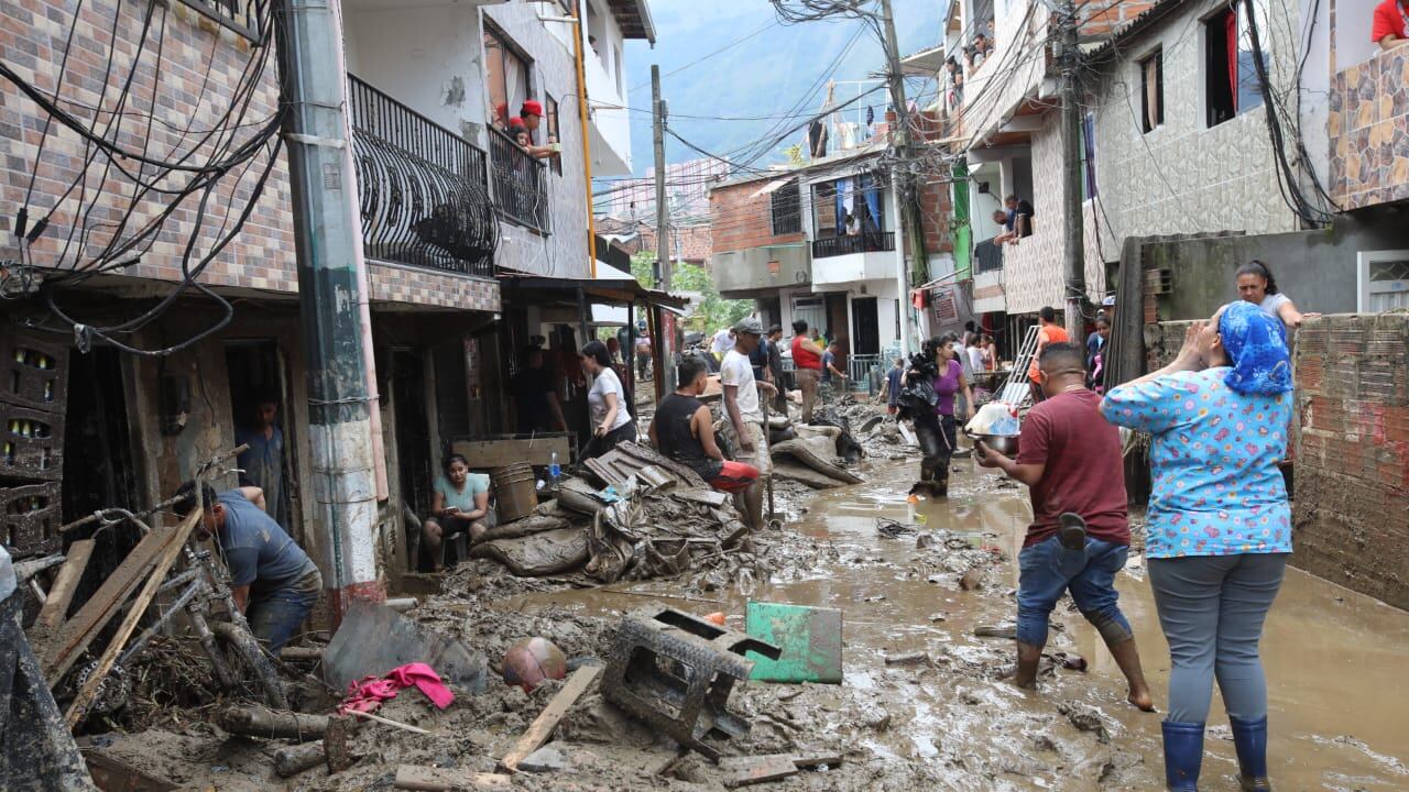 Temporada invernal en Colombia ha dejado más de 200 muertos y un sinnúmero de afectados.