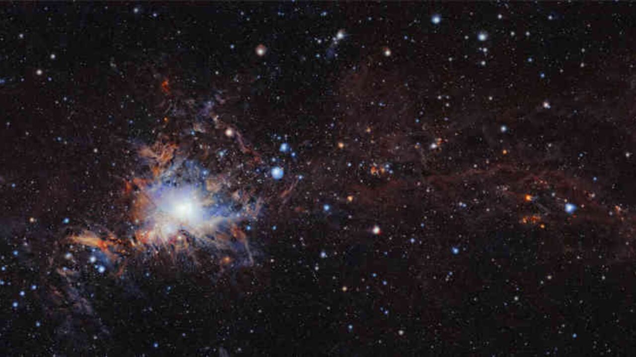 La de Orión está situada a 1.350 años luz de la Tierra y su masa es 2.000 veces superior a la del Sol. Foto: AFP