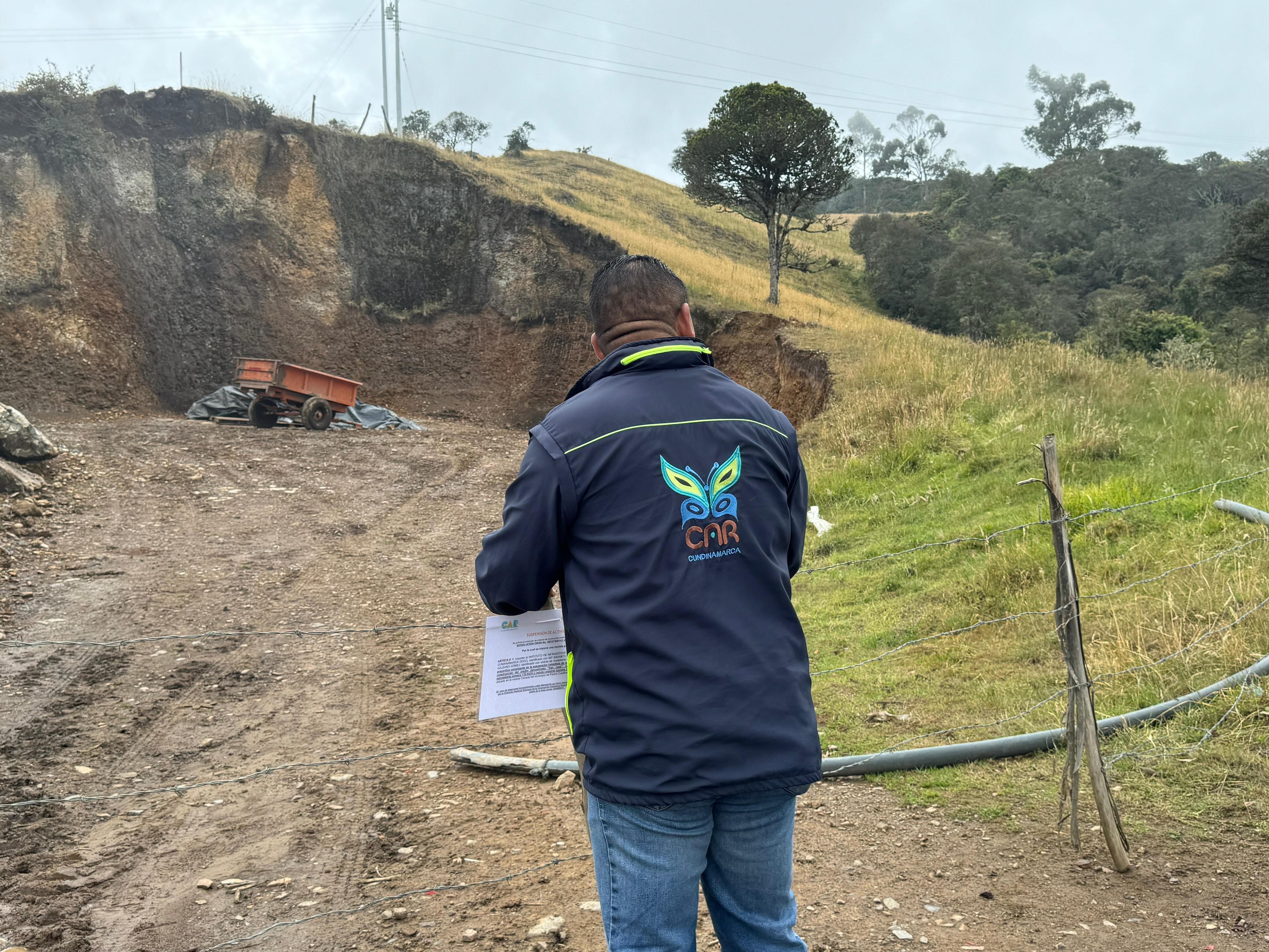 CAR suspende actividades en cantera de Pacho, en Cundinamarca