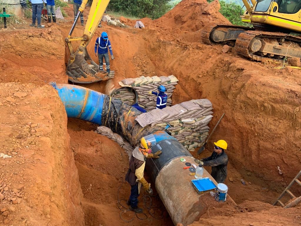 Los trabajos se realizaron de día y de noche.