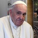 Papa Francisco y fosas halladas en Ucrania