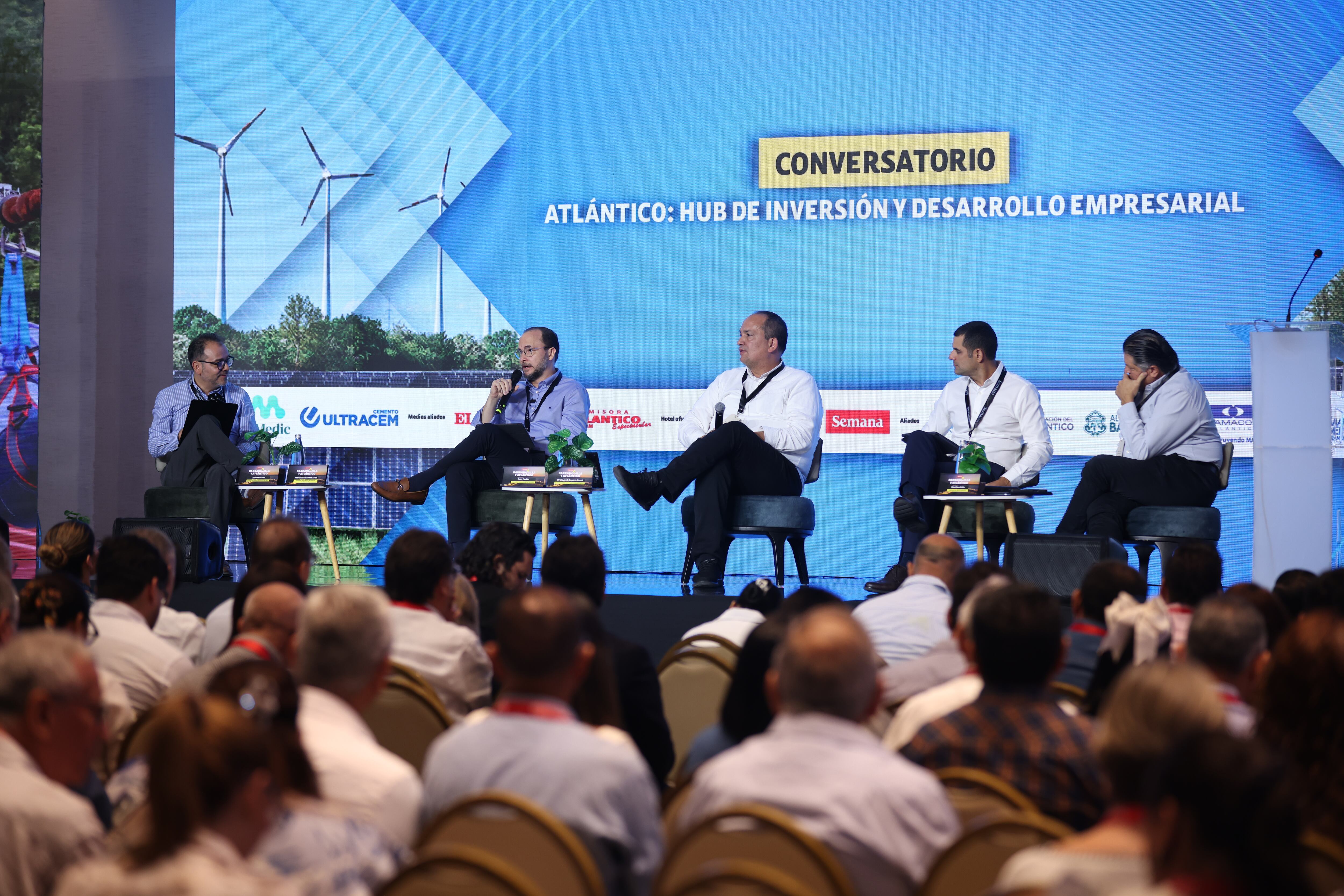 Semana por Colombia Barranquilla y Atlántico
Martes, 9 de septiembre de 2025  Barranquilla
CONVERSATORIO | Atlántico: hub de inversión y desarrollo empresarial
Manuel Fernández Ariza Presidente de la Cámara de Comercio de Barranquilla
Juan Cediel Gerente de Sostenibilidad de Ultracem
Efraín José Cepeda Tarud Presidente del Comité Intergremial del Atlántico
Gian Piero Celia Presidente del Banco Serfinanza
Modera: Carlos Enrique Rodríguez Subdirector general de SEMANA