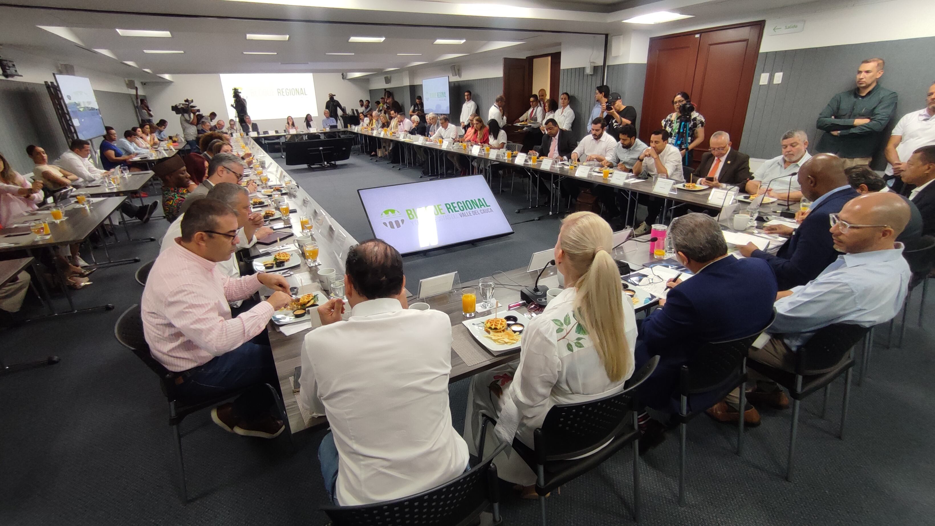 Bloque regional parlamentario para hablar de la cop 16