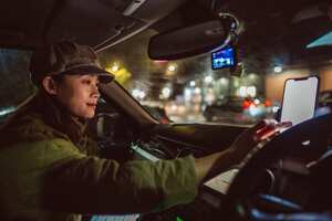 En resumen, Waze y Google Maps continúan siendo dos de las aplicaciones de navegación más populares, cada una con sus propias ventajas y desventajas que los usuarios deben considerar al tomar su decisión.