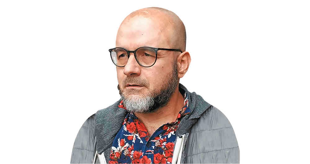  “El caso de la película ‘Parásito’ mostraría que las salas independientes están sometidas al fuego cruzado de dos emporios”, escribe Pedro Adrián Zuluaga.