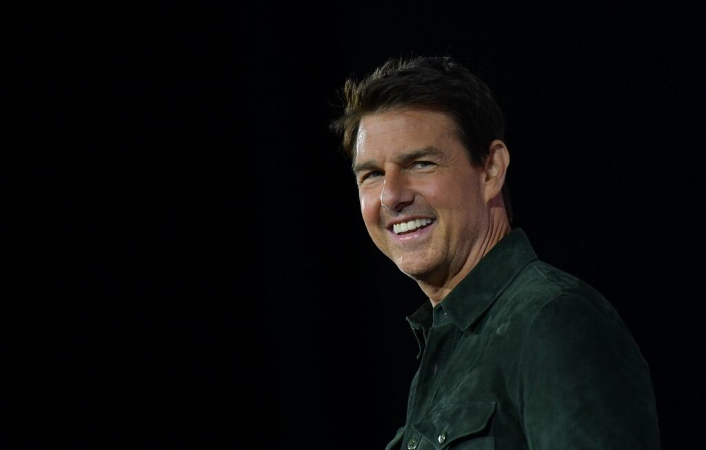 Tom Cruise participará con un mensaje al rey, con quien ha trabajado en causas benéficas. 